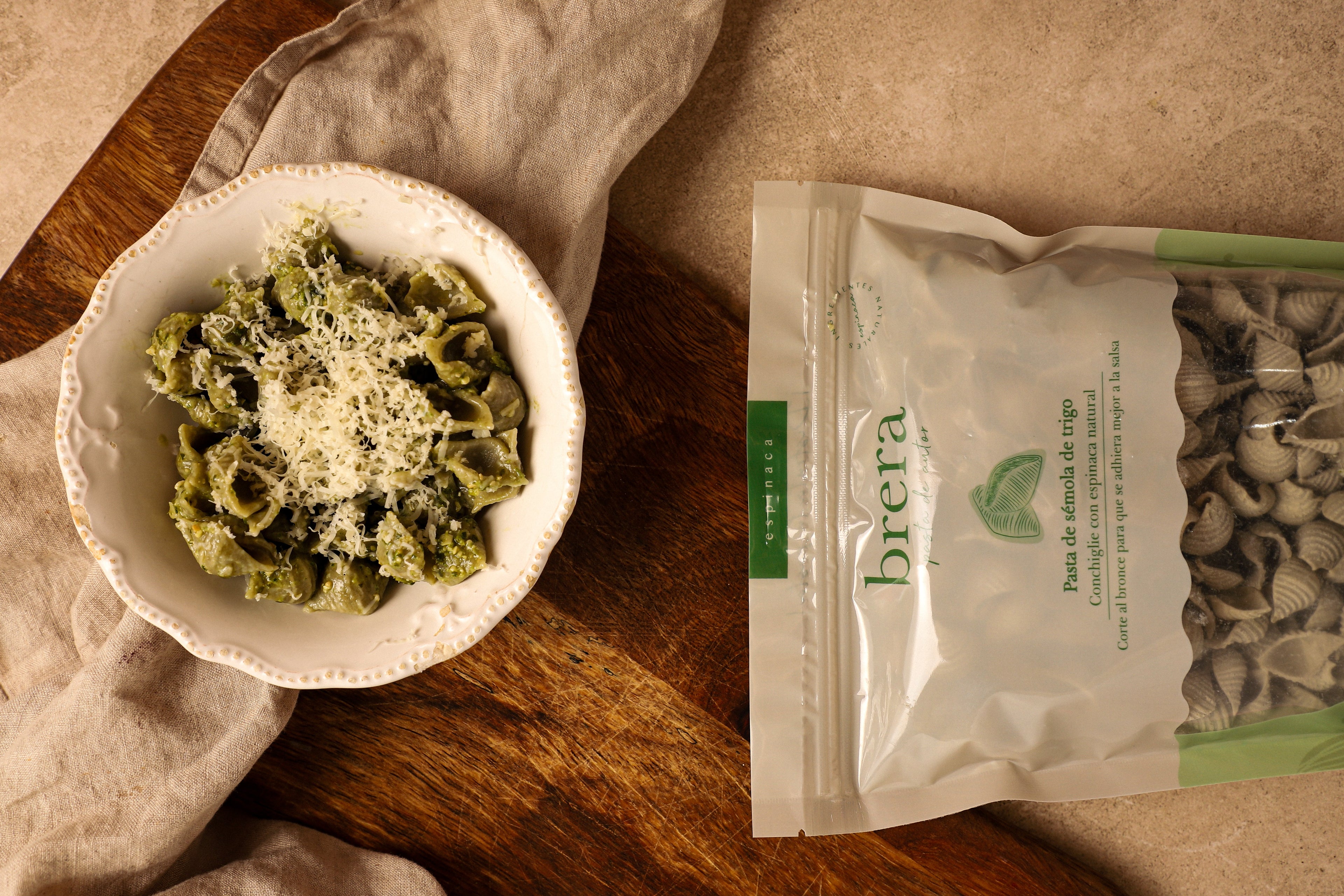 Conchiglie de espinaca natural